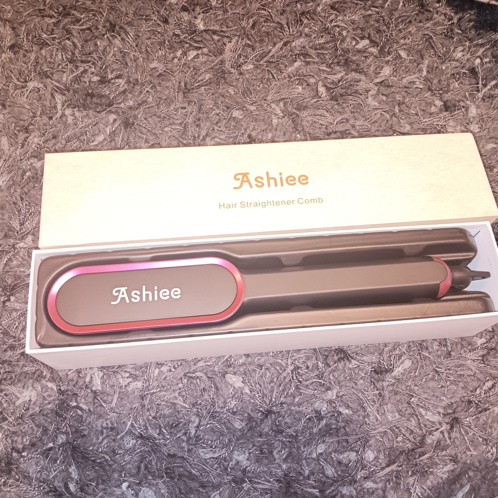 Ashiee Hair Straightener Comb New In Box